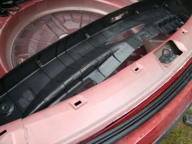 Изображение для статьи: Шумоизоляция багажника Nissan Qashqai