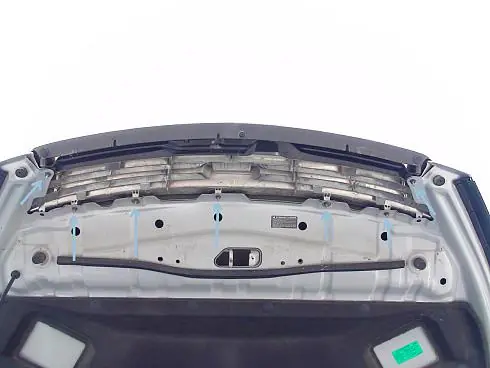 Изображение для статьи: Установка защитной сетки радиатора в Nissan Teana