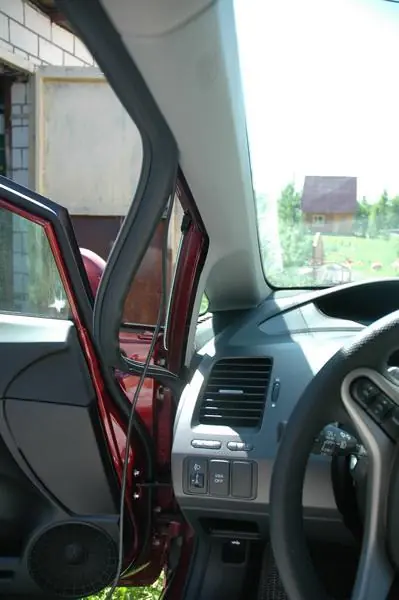 Изображение для статьи: Установка парктроника ParkMaster в Honda Civic