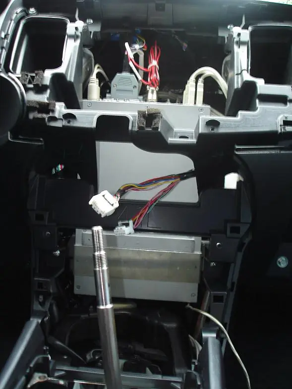 Изображение для статьи: Установка компьютера на основе mini-ITX в Mitsubishi Lancer X