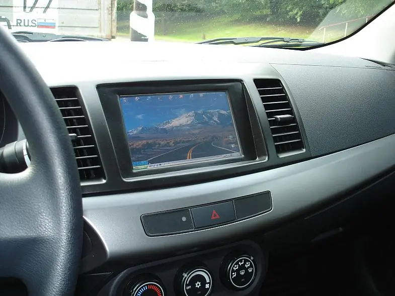 Изображение для статьи: Установка компьютера на основе mini-ITX в Mitsubishi Lancer X