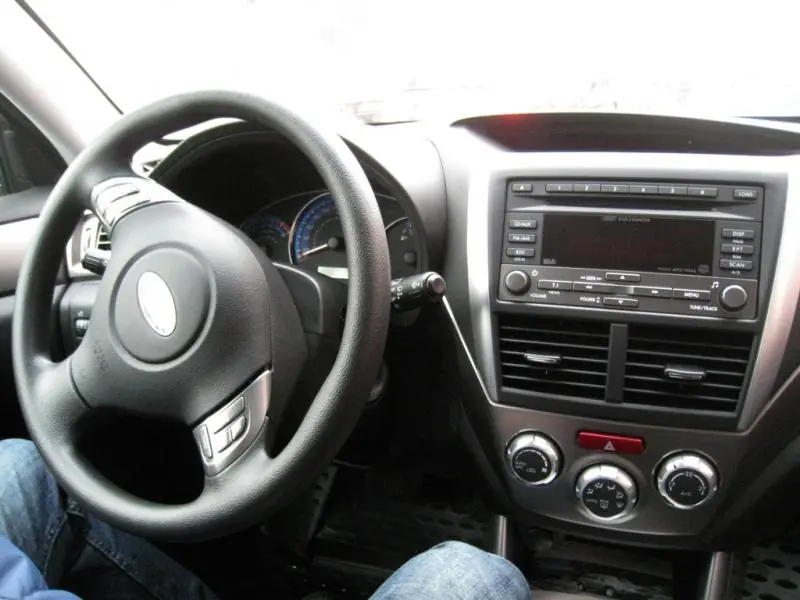 Subaru Forester 2.0XS, салон