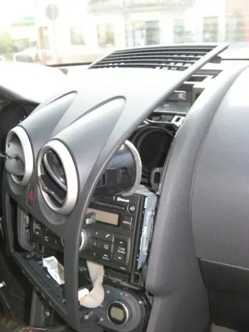 Изображение для статьи: Входы USB и AUX в Nissan Qashqai