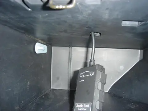 Изображение для статьи: Входы USB и AUX в Nissan Qashqai