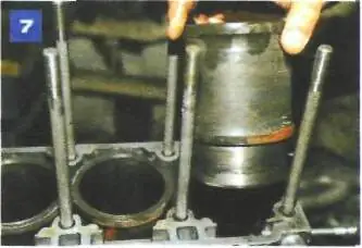 демонтаж цилиндропоршневой группы (ЦПГ) на автомобиле