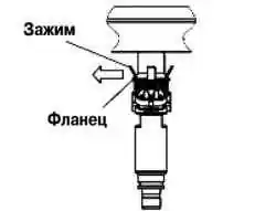 Первая стадия снятия зажима топливной форунки