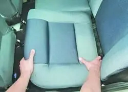 Снятие и установка заднего сиденья