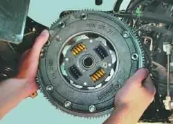 Снятие, дефектовка и установка маховика