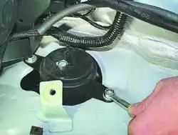 Снятие и установка адсорбера