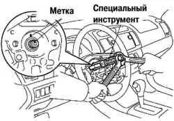 Снятие рулевого колеса