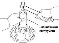 Запрессовка нового сальника насоса