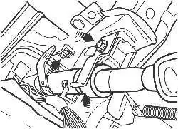 Расположение болтов крепления рулевой колонки на моделях с 2001 года