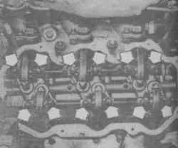5.2 Болты валика коромысел